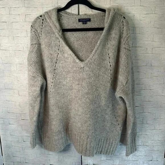 American Eagle Womens Sweater Hoodie light gray winter wool blend layered look - Picture 2 of 10